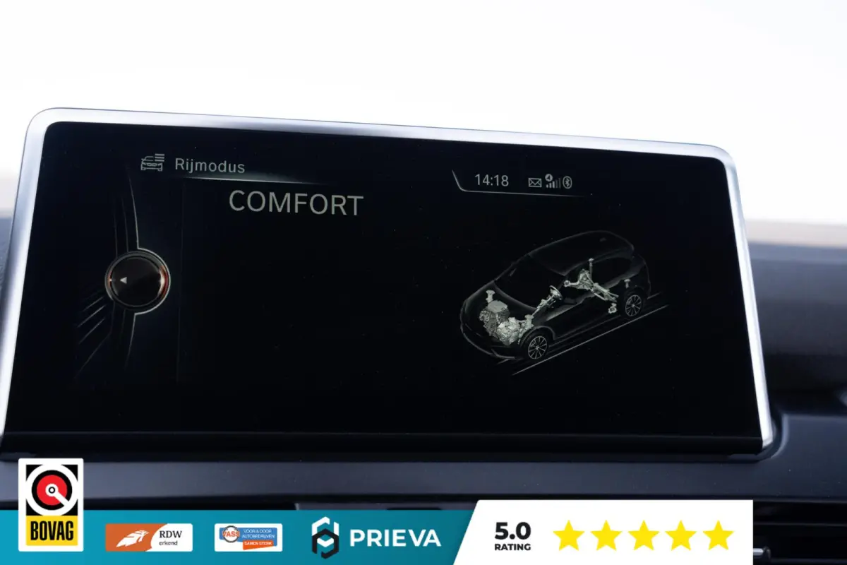 225xe M-Sport | Leder | Stoelverwarming | Memory