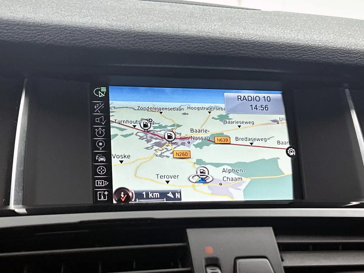 xDrive20i Executive | M SPORT PAKKET | NAVIGATIE | BLEUTOOTH | ELEKTRISCHE ACHTERKLEP |
