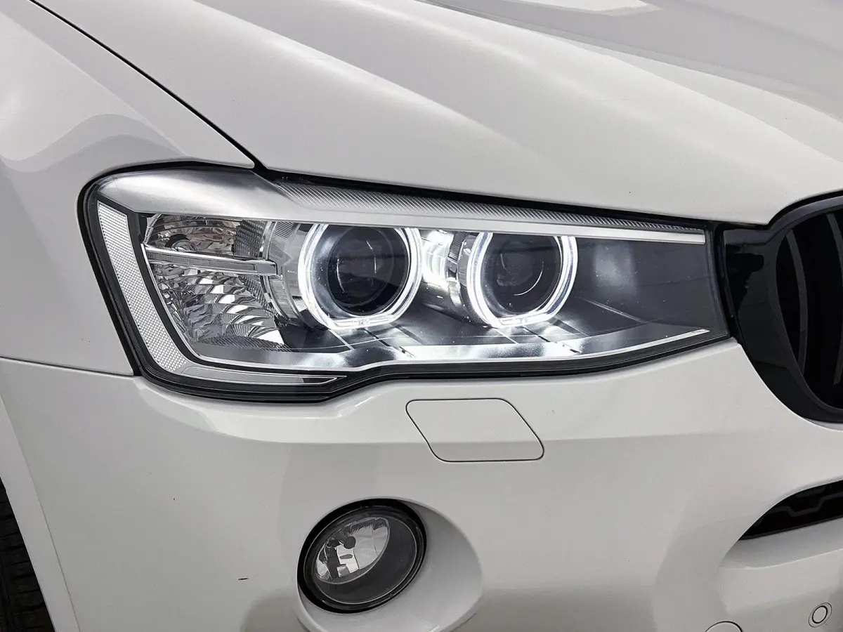 xDrive20i Executive | M SPORT PAKKET | NAVIGATIE | BLEUTOOTH | ELEKTRISCHE ACHTERKLEP |