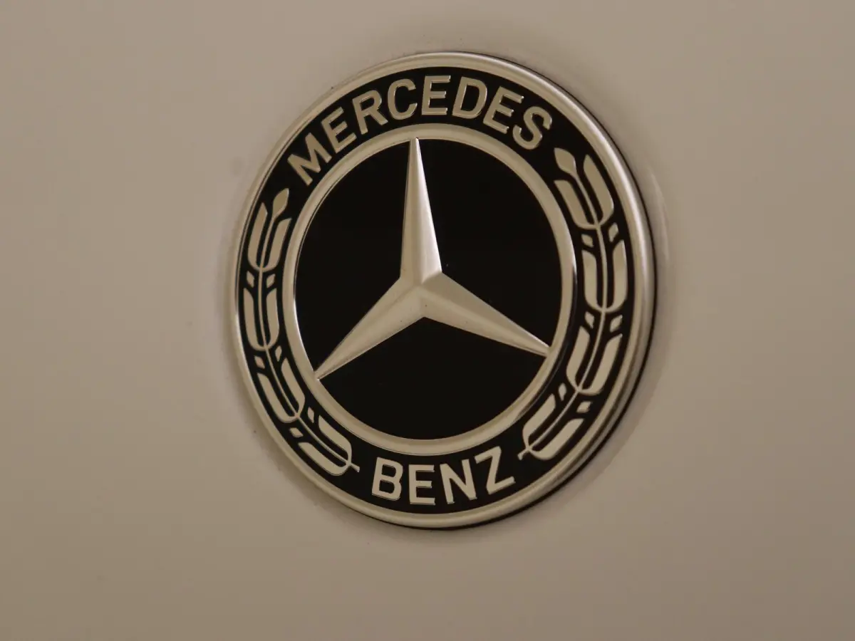 400 e 4MATIC AMG Line /Panoramadak / AIRMATIC/ Burmester/ Memory / 360Camera / 22 Inch