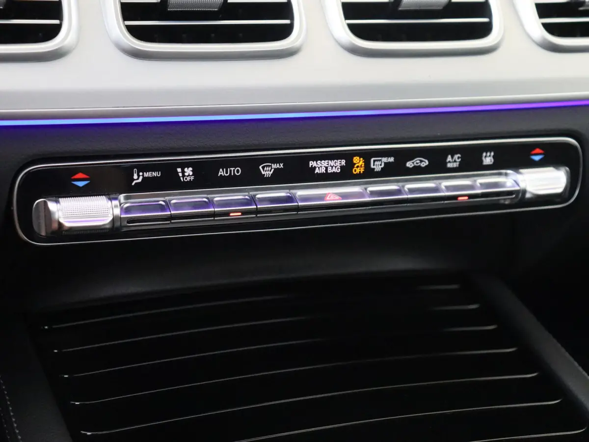 400 e 4MATIC AMG Line /Panoramadak / AIRMATIC/ Burmester/ Memory / 360Camera / 22 Inch