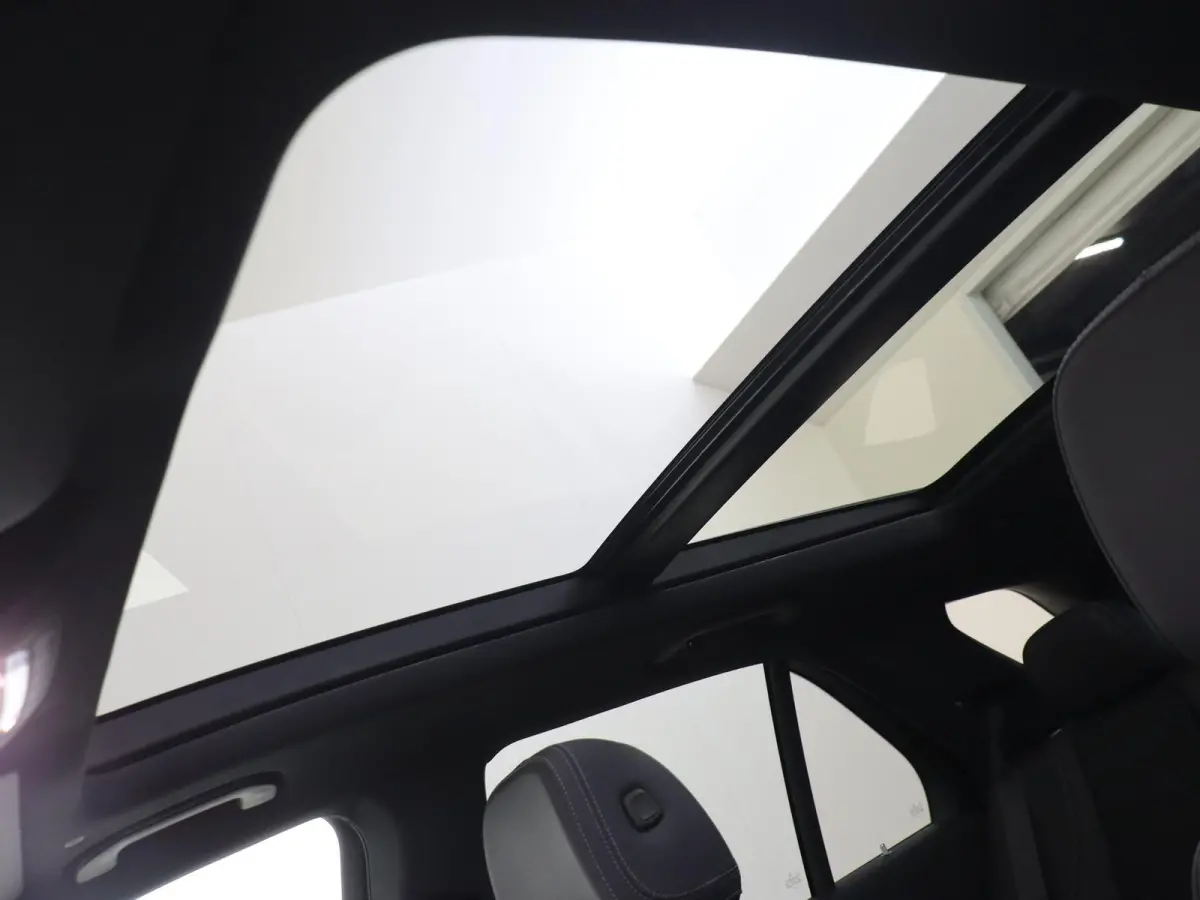 400 e 4MATIC AMG Line /Panoramadak / AIRMATIC/ Burmester/ Memory / 360Camera / 22 Inch