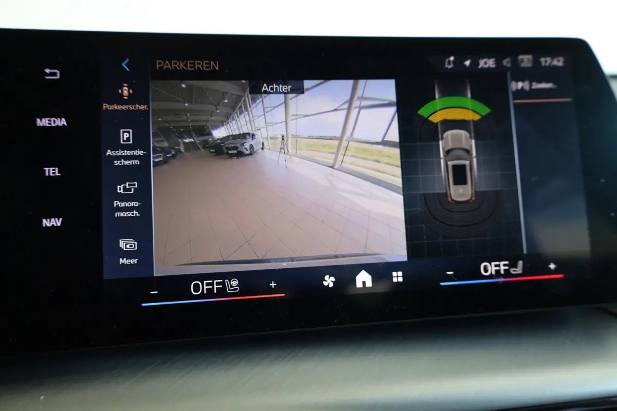 xDrive25e | xLine | Panorama Dak | Harman/Kardon | Comfort Access | Elektr. Trekhaak