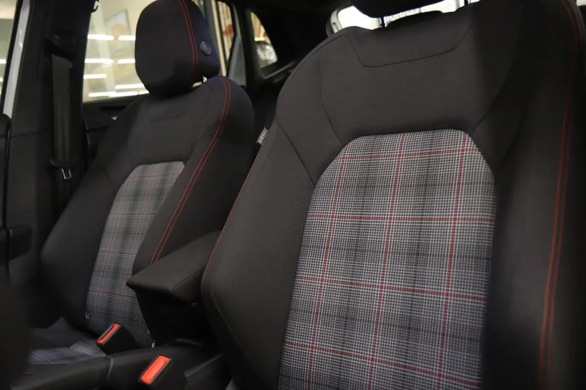 2.0 TSI GTI VIRTUAL/PANO/CARPLAY/IQ-LIGHT/SFEERVER/VOL