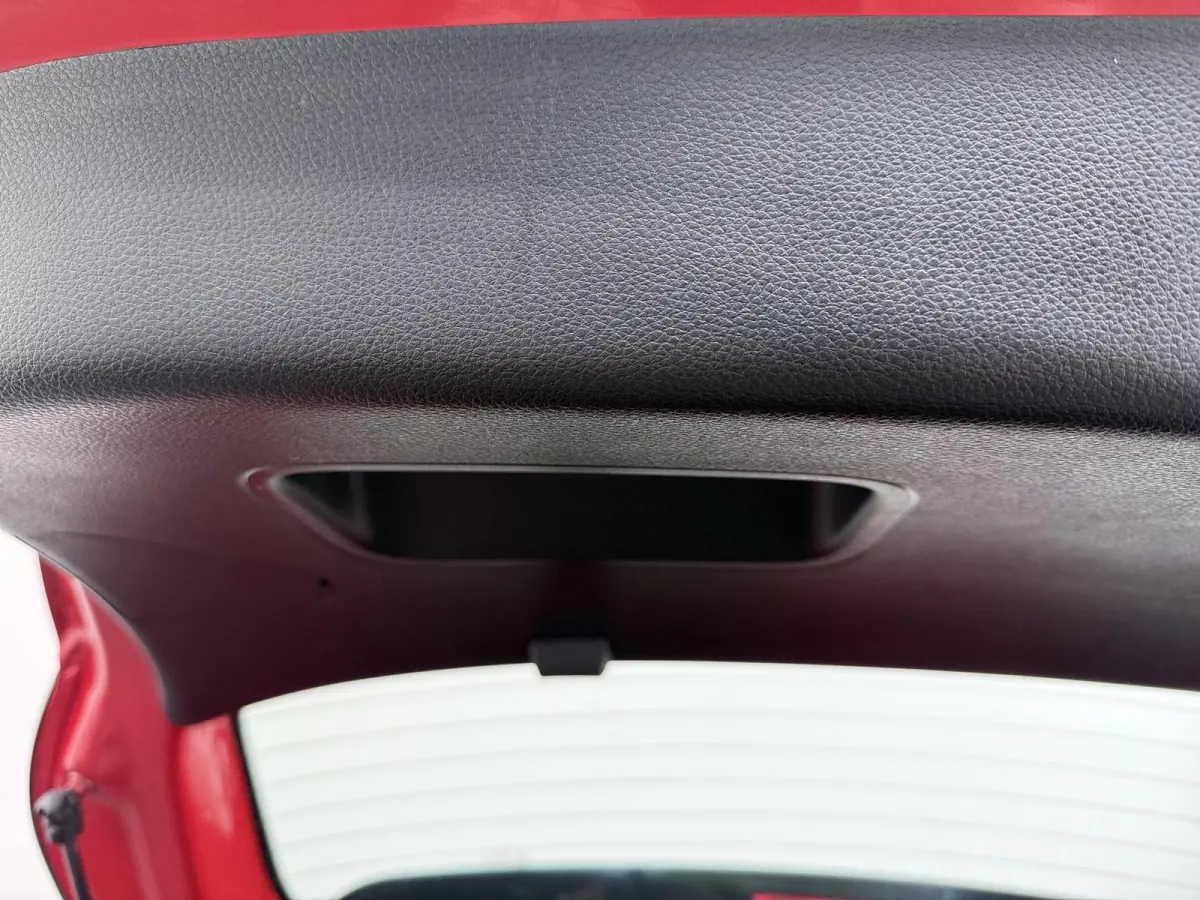 1.0 T-GDi DynamicLine | Apple CarPlay | Navigatie | Achteruitrijcamera |