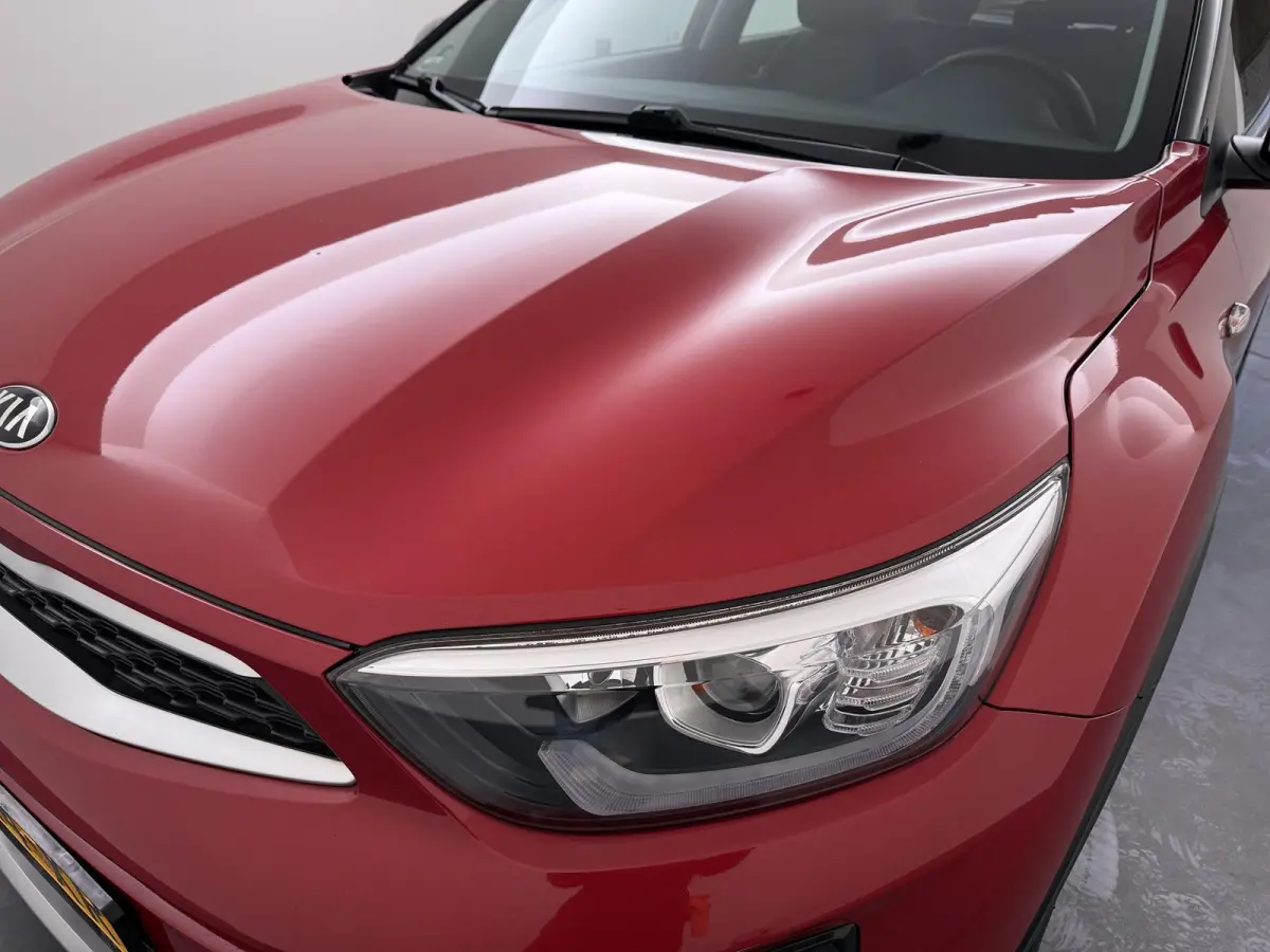 1.0 T-GDi DynamicLine | Apple CarPlay | Navigatie | Achteruitrijcamera |