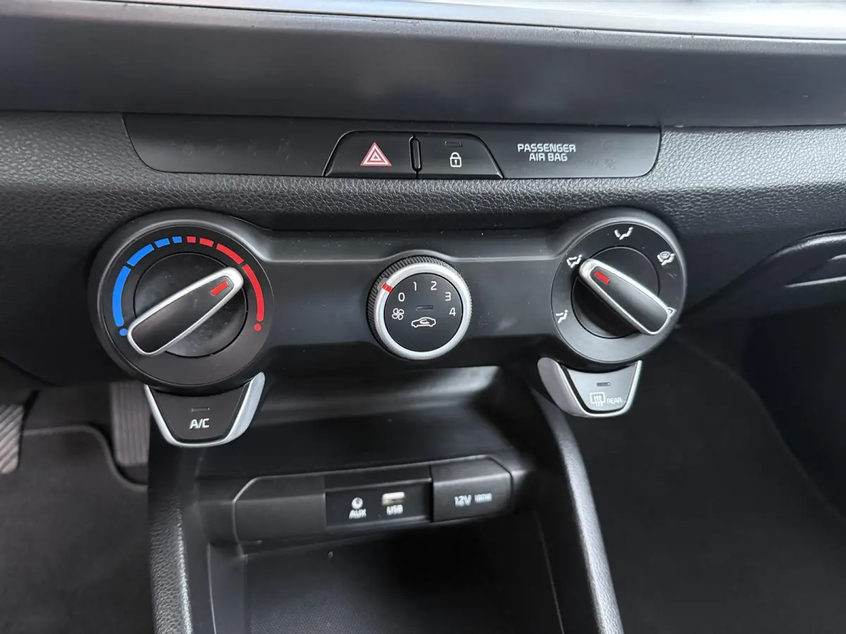1.0 T-GDi DynamicLine | Apple CarPlay | Navigatie | Achteruitrijcamera |