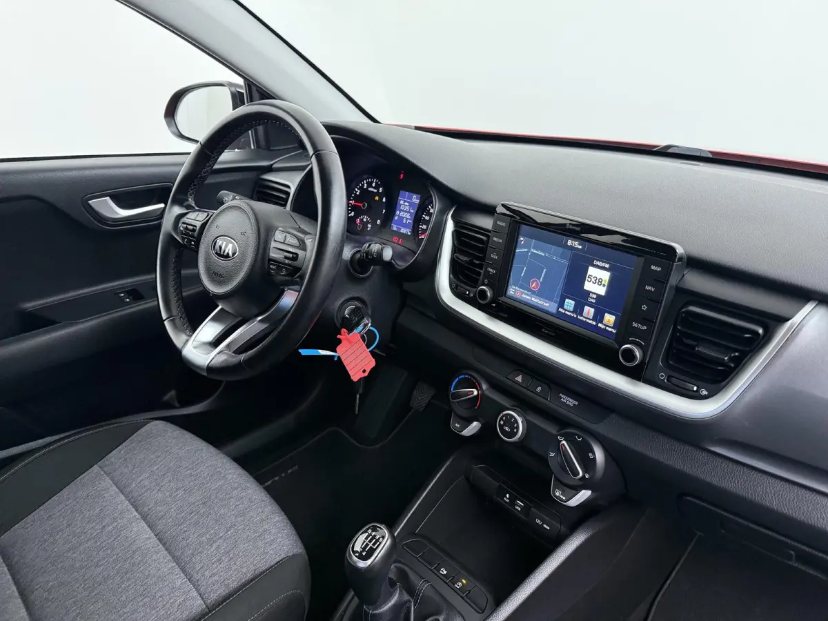 1.0 T-GDi DynamicLine | Apple CarPlay | Navigatie | Achteruitrijcamera |