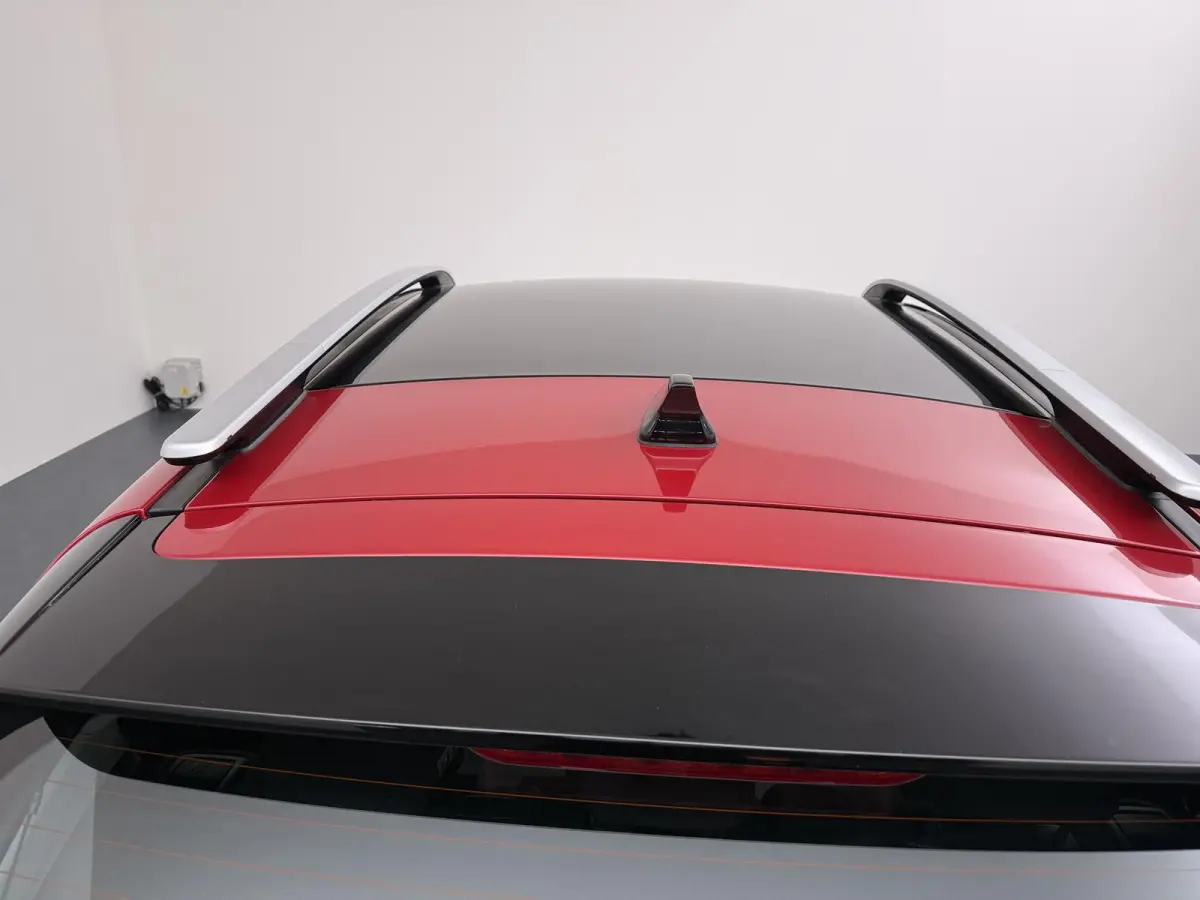 1.0 T-GDi DynamicLine | Apple CarPlay | Navigatie | Achteruitrijcamera |