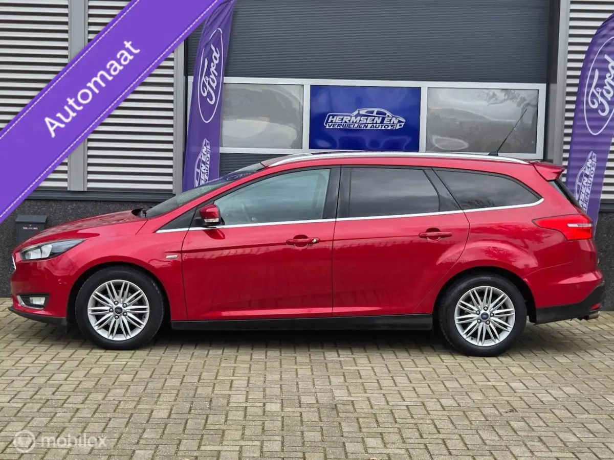 1.0 EcoBoost Titanium automaat nw. distributie