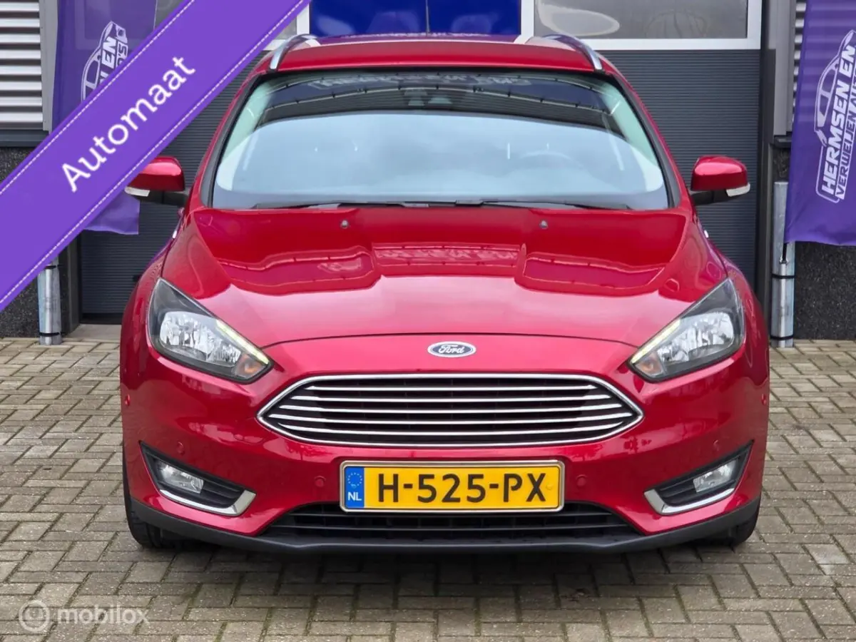 1.0 EcoBoost Titanium automaat nw. distributie