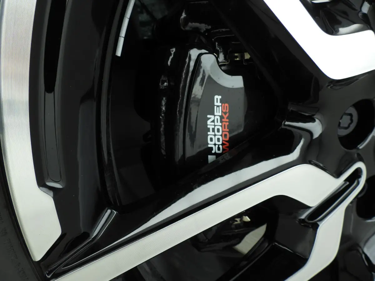 E John Cooper Works Uitvoering | M Pakket