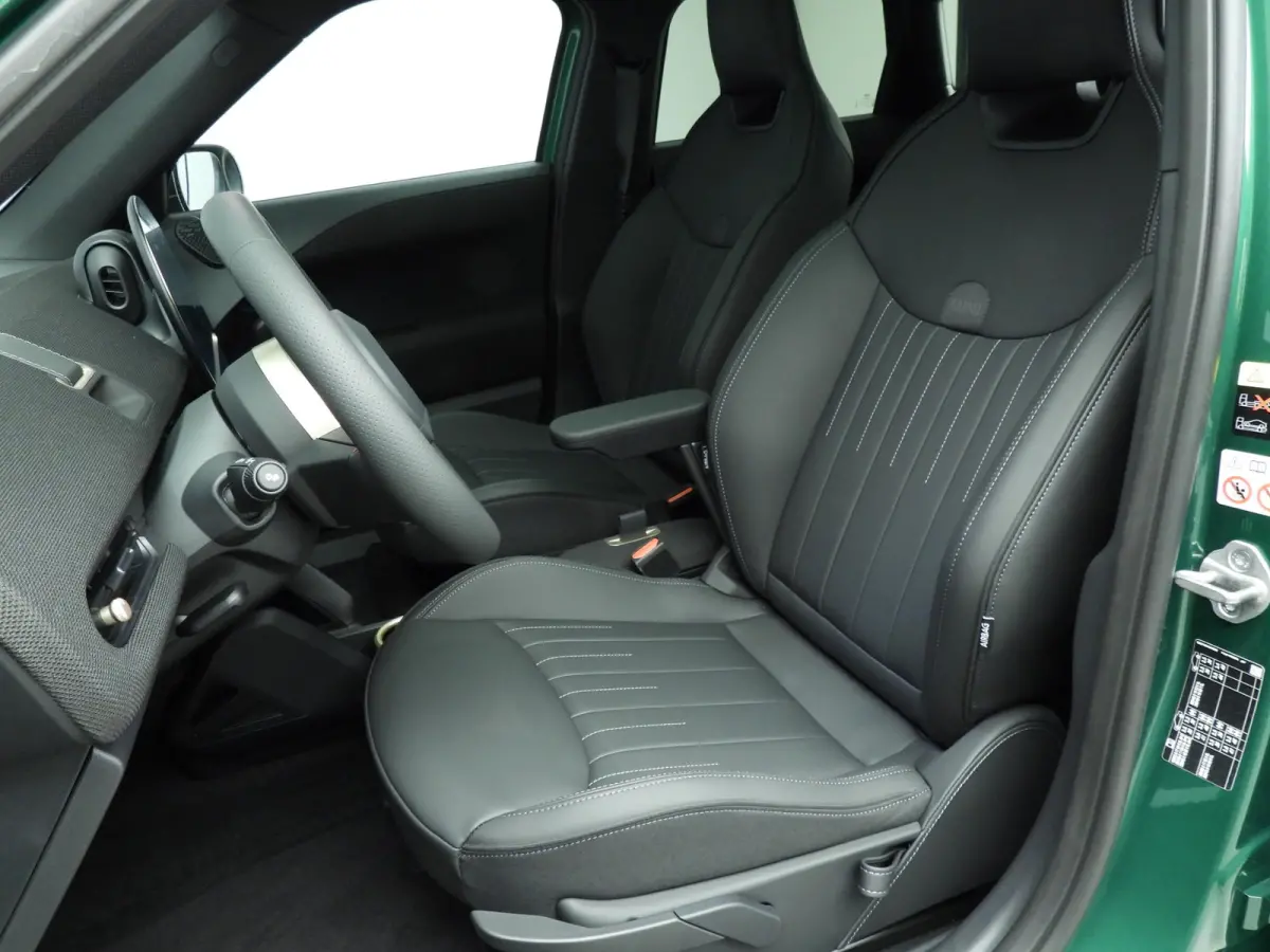E John Cooper Works Uitvoering | M Pakket
