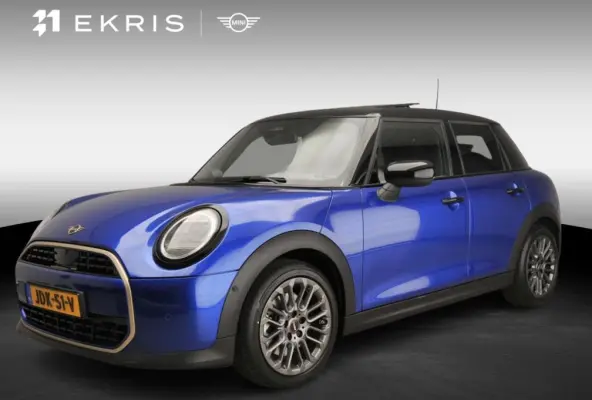 Cooper C Favoured M pakket / Panoramadak / JCW Stoelen / Harman-Kardon / Head-up / LED / Park assist / Alu wielen 17 inch
