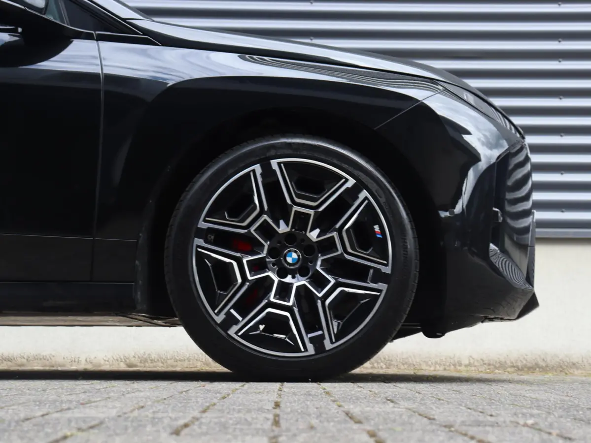 xDrive45 | M Sport Pro | Trekhaak | Head up | Driving Assistant Prof. | Parking Assistant prof. | Harman Kardon | Stoelventilatie  | SOH 99% | 22'' LMV