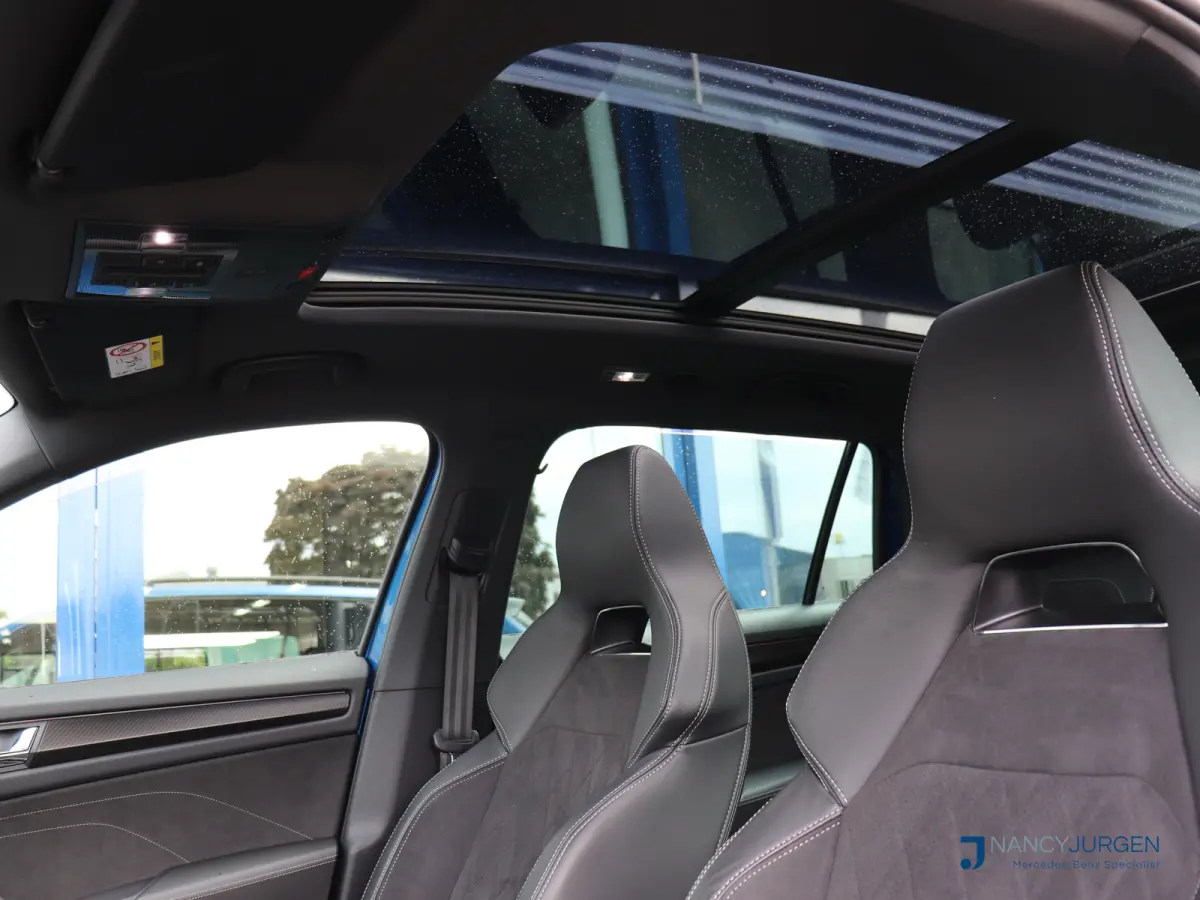 1.5 TSI | Sportline | Business | Pano | Camera | Assistentie Pakket | Comfort Pakket | Travel Pakket | 20" LM Vega | Virtual Cockpit | Wegdraaib. Trekhaak |