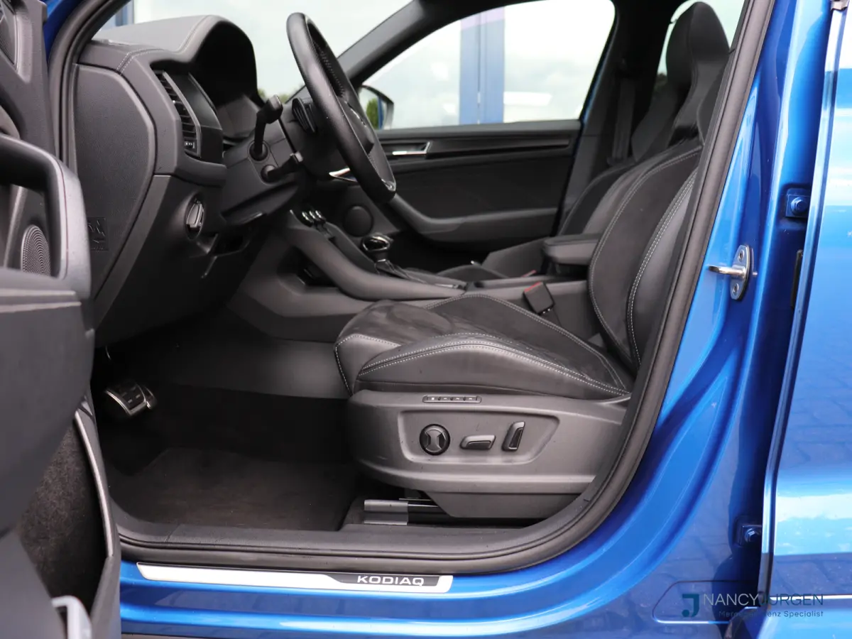 1.5 TSI | Sportline | Business | Pano | Camera | Assistentie Pakket | Comfort Pakket | Travel Pakket | 20" LM Vega | Virtual Cockpit | Wegdraaib. Trekhaak |