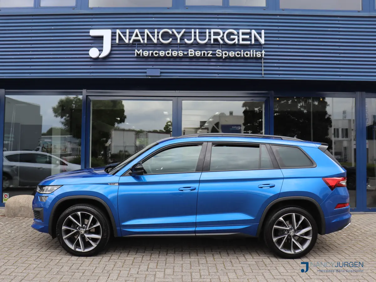 1.5 TSI | Sportline | Business | Pano | Camera | Assistentie Pakket | Comfort Pakket | Travel Pakket | 20" LM Vega | Virtual Cockpit | Wegdraaib. Trekhaak |