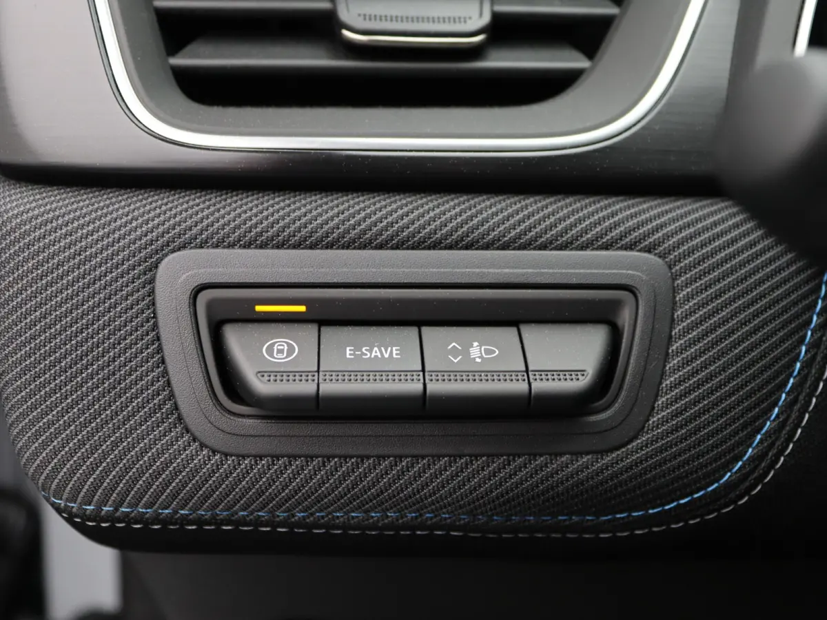 esprit Alpine full hybrid E-Tech 160 | pack privilège | pack light & sound |