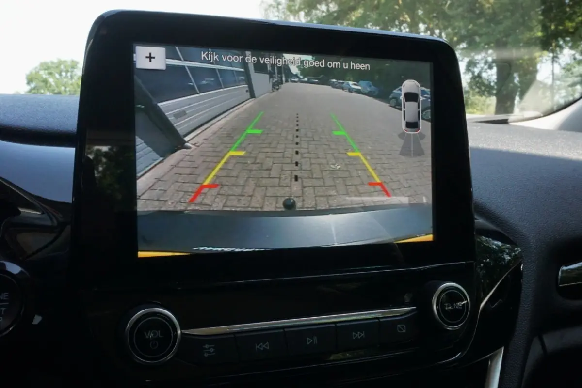 1.0 EcoBoost Titanium Trekhaak/Camera!