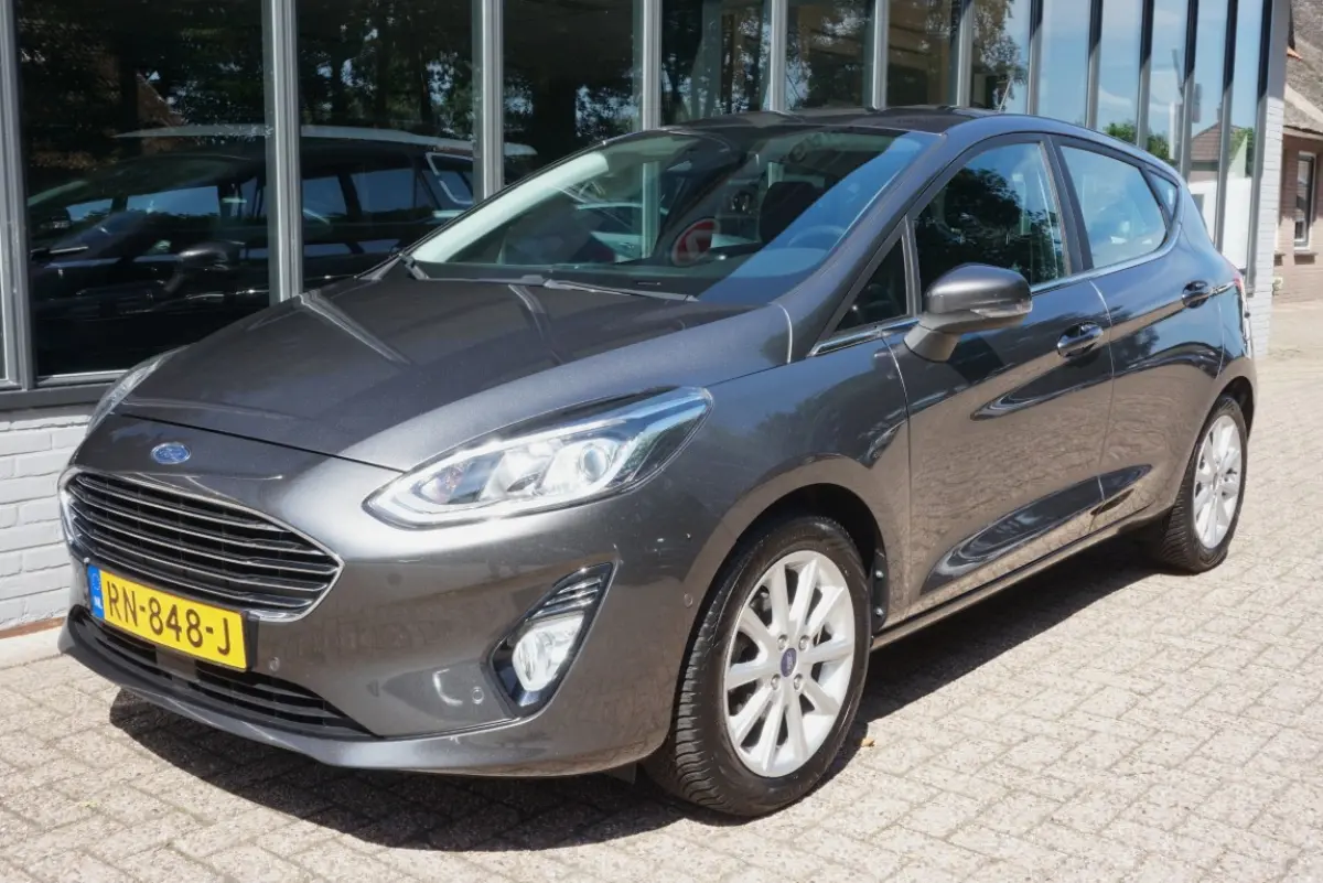 1.0 EcoBoost Titanium Trekhaak/Camera!