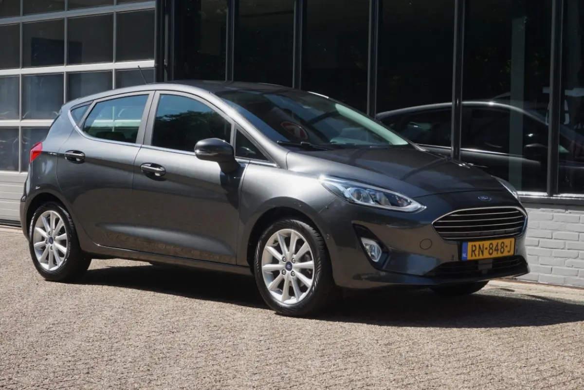 1.0 EcoBoost Titanium Trekhaak/Camera!