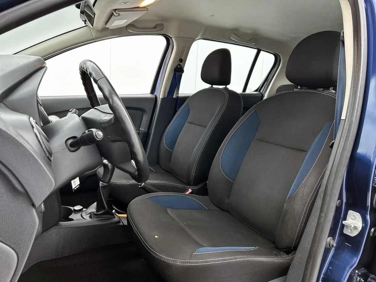 0.9 TCe 10th Anniversary | Airco | Cruise Control | Radio |