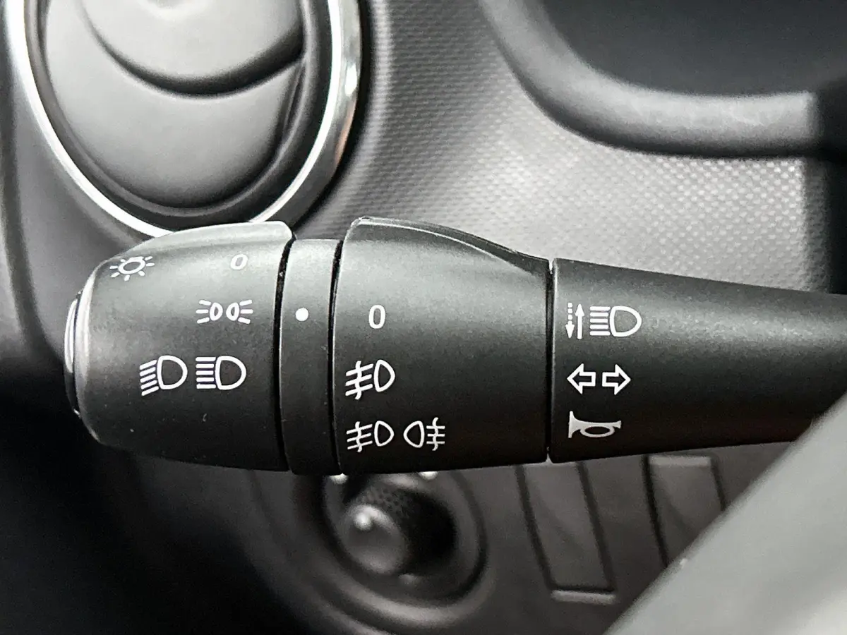 0.9 TCe 10th Anniversary | Airco | Cruise Control | Radio |