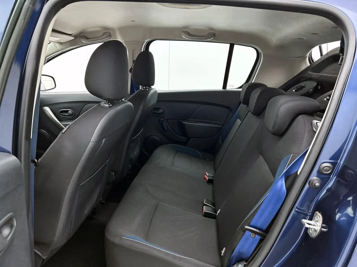 0.9 TCe 10th Anniversary | Airco | Cruise Control | Radio |