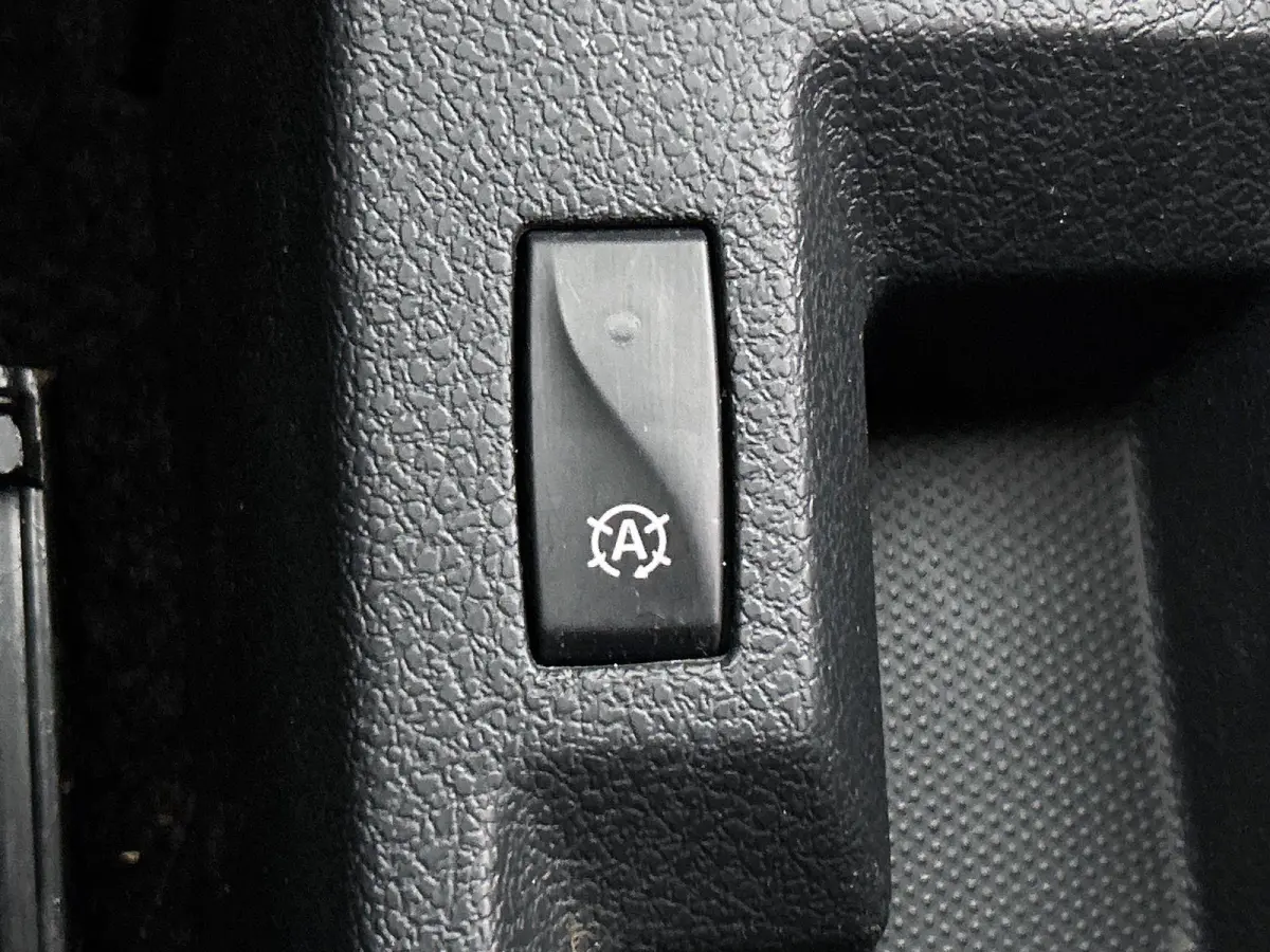 0.9 TCe 10th Anniversary | Airco | Cruise Control | Radio |