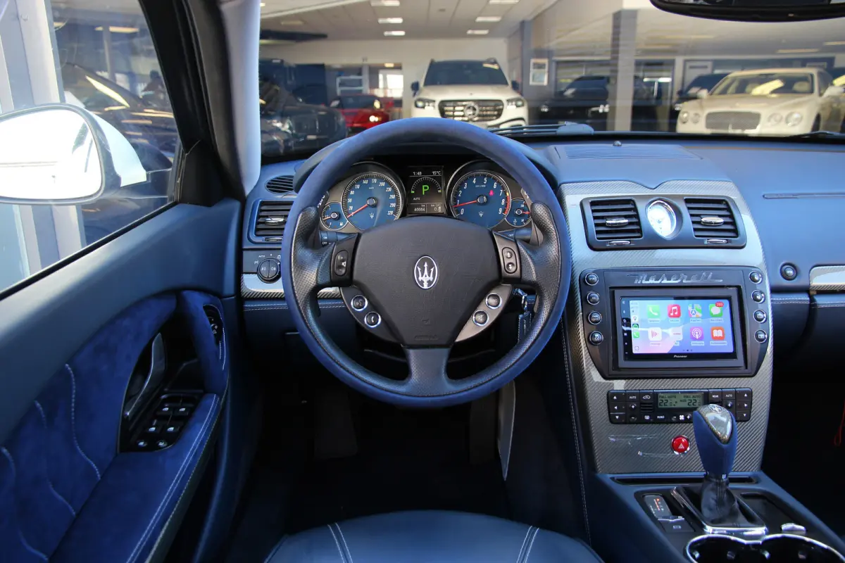 4.7 Sport GTS GT S | blauw alcantara | BTW | Uniek