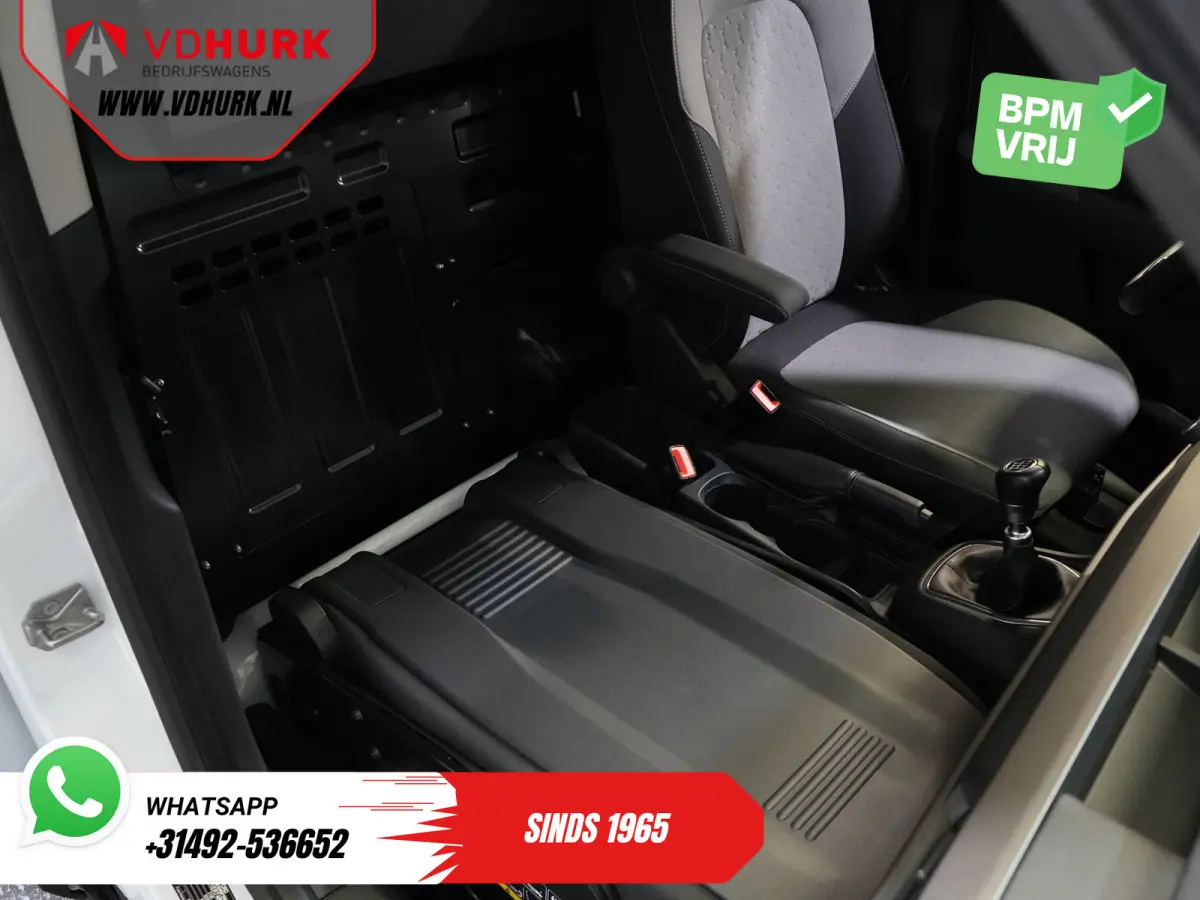 1.5 TDCI 100 pk Trend Carplay/ Virtual Cockpit/ Camera/ PDC/ LMV/ Cruise/ Climate