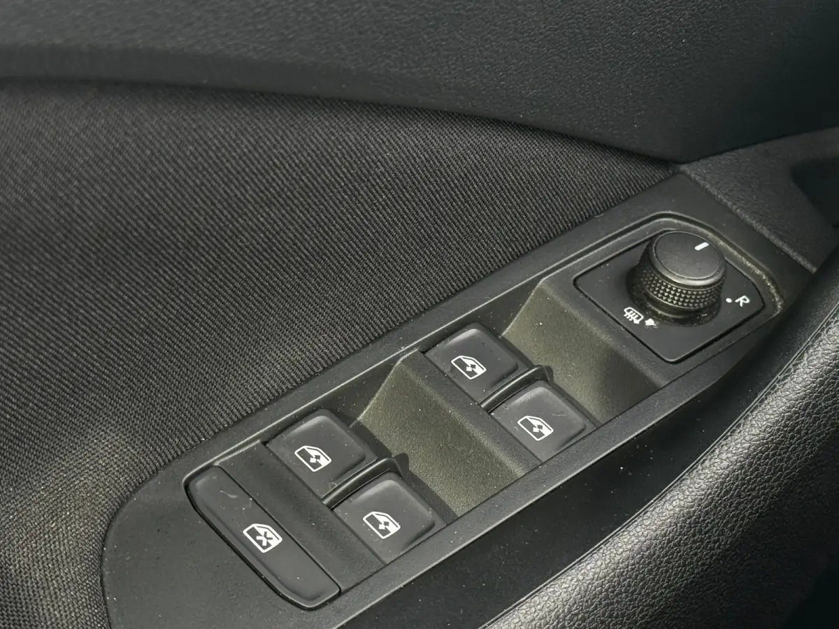 1.0 TSI 110PK DSG SPORT PANO|NAVI|CAMERA|CARPLAY