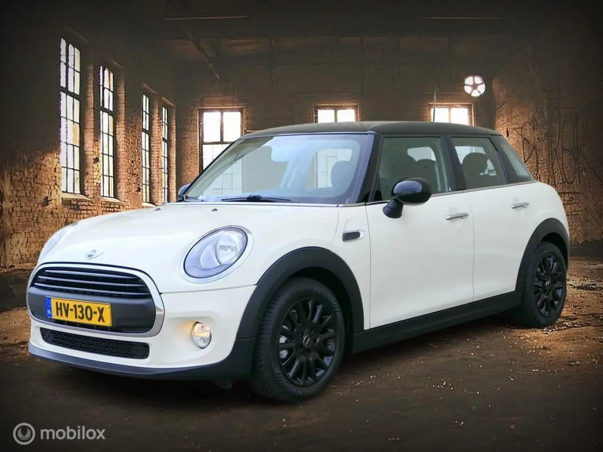 Mini 1.5 - 2 eig. - navi - cruise - NL auto