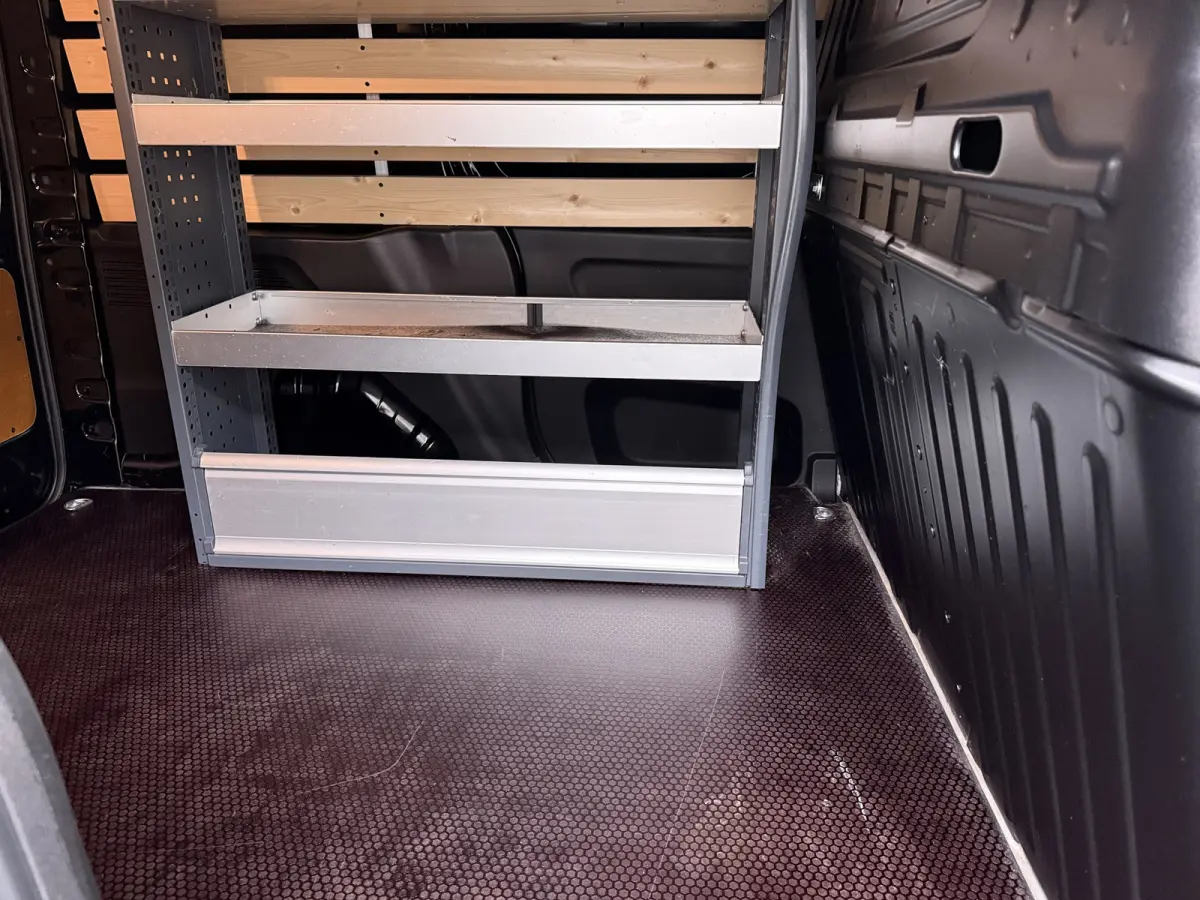 1.5 BlueHDi 100 S&S L1 | Cruise control | Houten vloer in laadruimte | Parkeersensor achter
