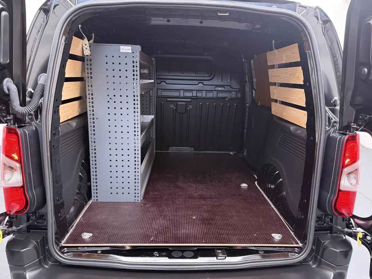 1.5 BlueHDi 100 S&S L1 | Cruise control | Houten vloer in laadruimte | Parkeersensor achter