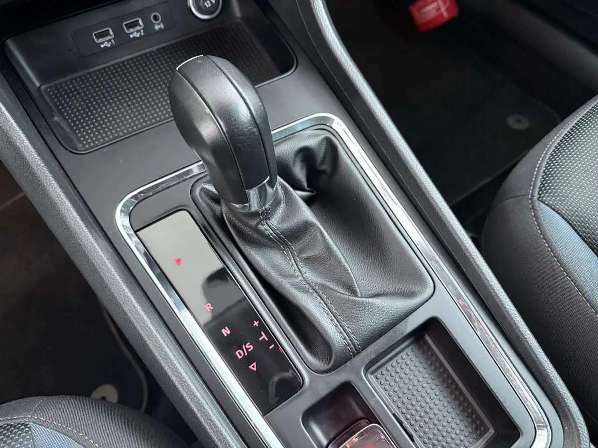 1.5 TSI Style Business Intense | AUTOMAAT | Trekhaak | Upgrade Winter | El. Achterklep |
