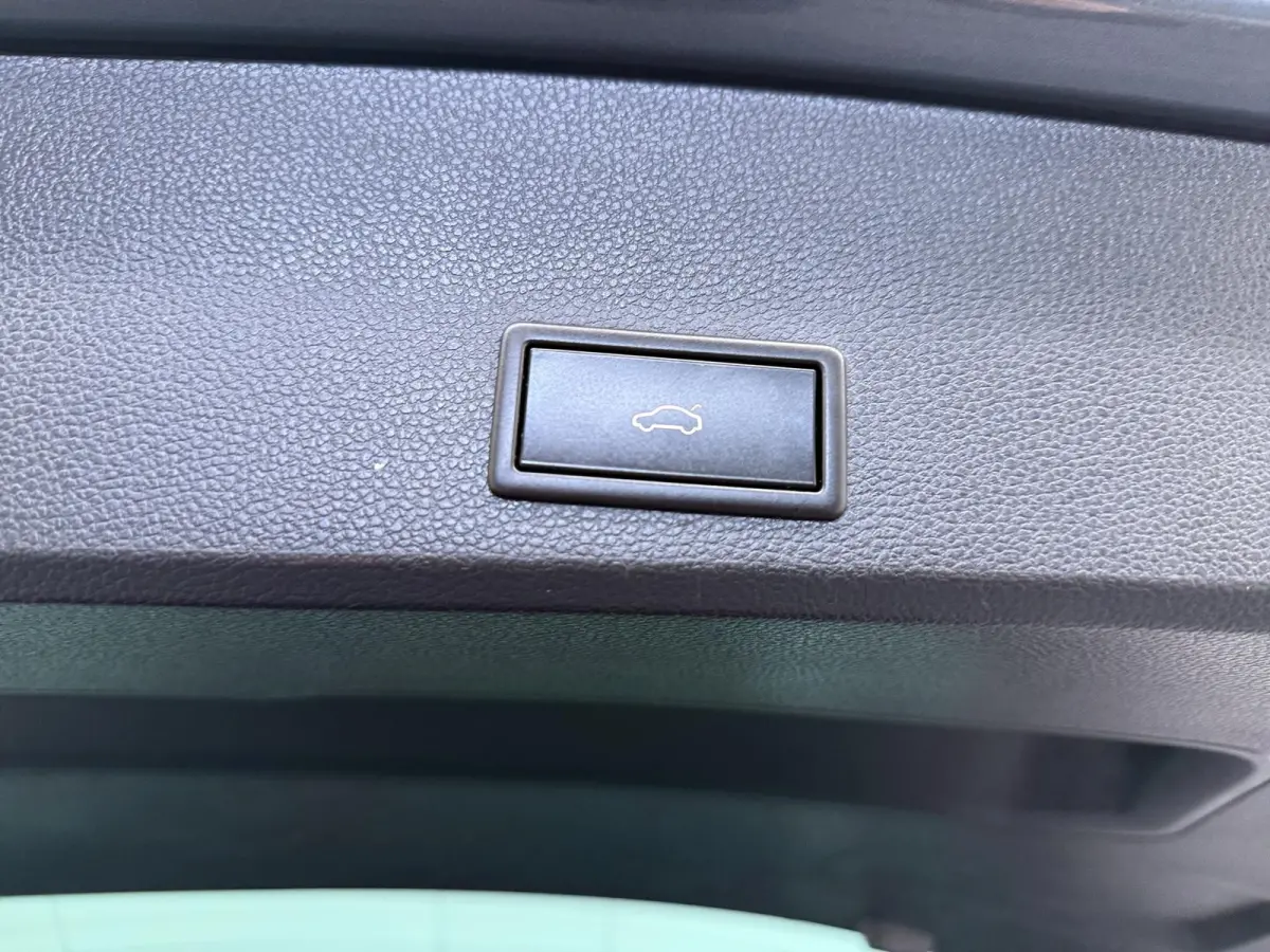 1.5 TSI Style Business Intense | AUTOMAAT | Trekhaak | Upgrade Winter | El. Achterklep |