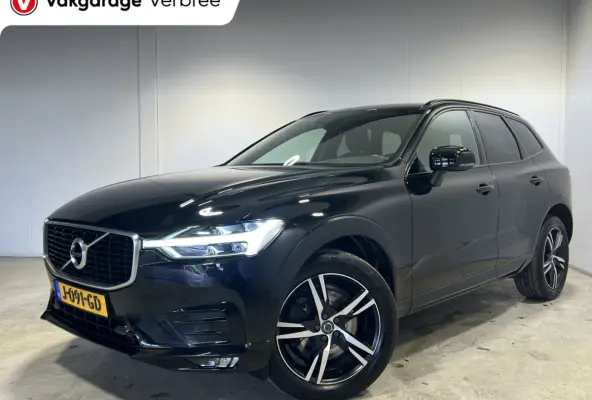 2.0 T5 AWD R-Design | Navigatie/Android/Apple Carplay | LM Velgen 19" | Voorstoelen Verwarmd | PDC Voor en Achter + Achteruitrijcamera |