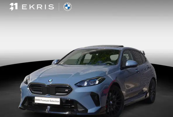 120 M Sportpakket Pro | 19 inch LM M Y-spaak | Stuurwielrand verwarmd | Extra getint glas | Harman-Kardon sound system | Parking Assistant Plus | BMW Head-Up Display