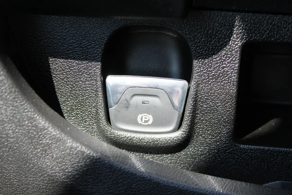 L3 110 kWh | 8 JAAR GARANTIE | BETIMMERING | APPEL CARPLAY/ANDROID AUTO |