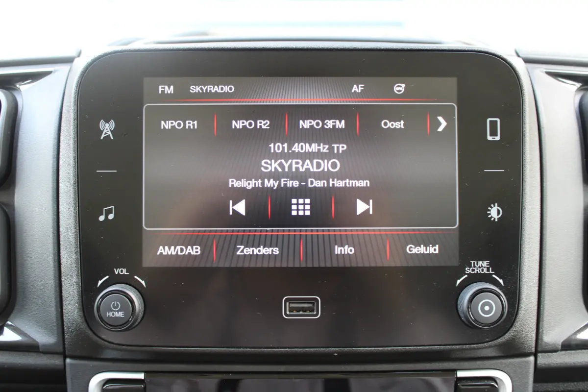 L3 110 kWh | 8 JAAR GARANTIE | BETIMMERING | APPEL CARPLAY/ANDROID AUTO |