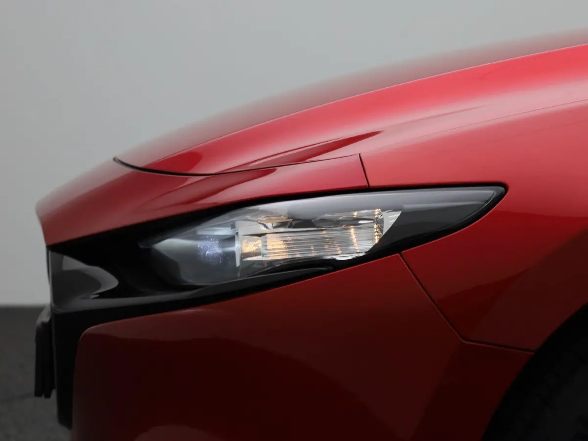 2.0 e-SkyActiv-X M Hybrid 186 | ACC | Head-up display | Keyless | DAB | Navi |  Airco |