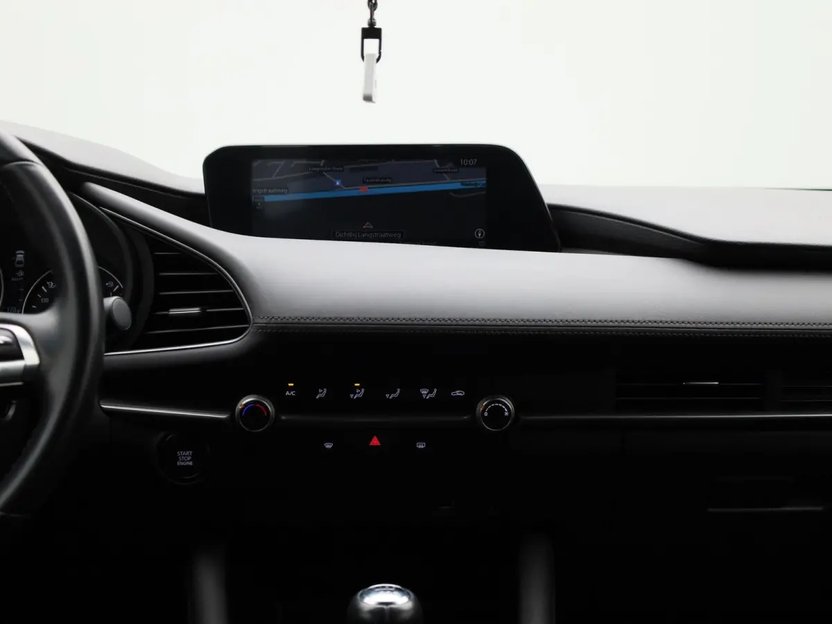 2.0 e-SkyActiv-X M Hybrid 186 | ACC | Head-up display | Keyless | DAB | Navi |  Airco |