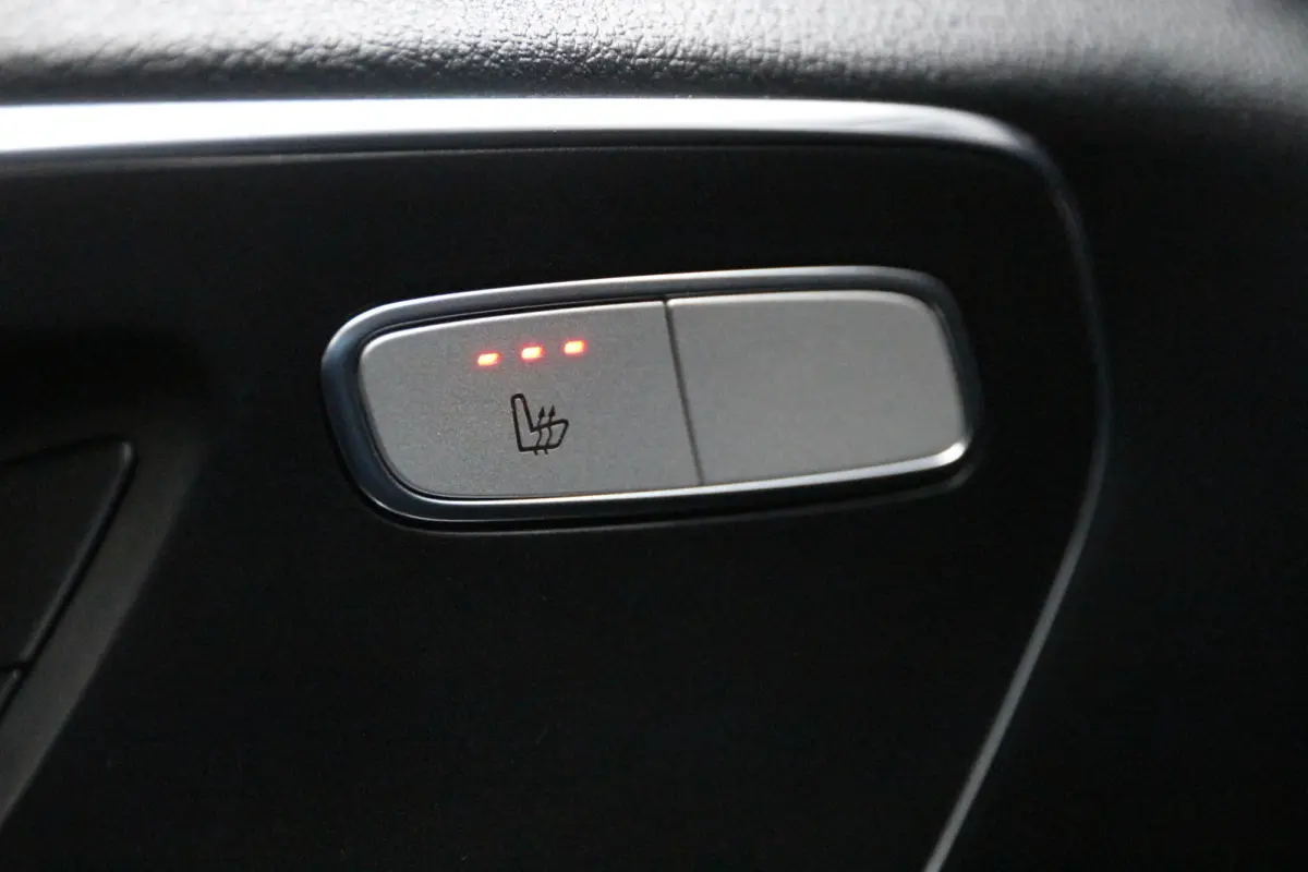 119 CDI | Aut. | DC | KAR-edition | Navi | Cruise | Clima..