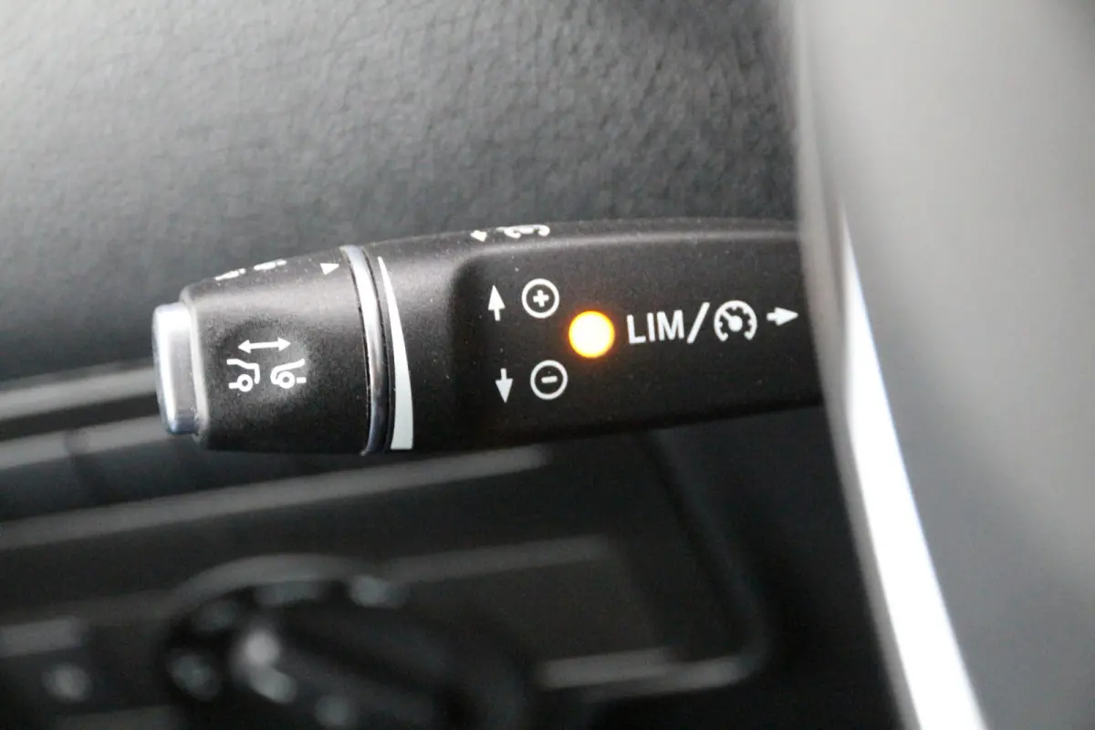 119 CDI | Aut. | DC | KAR-edition | Navi | Cruise | Clima..