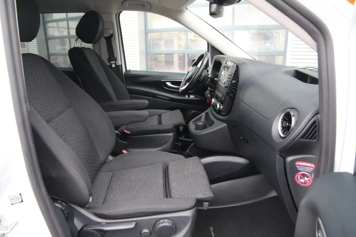 119 CDI | Aut. | DC | KAR-edition | Navi | Cruise | Clima..