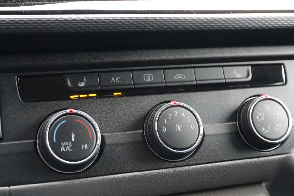 2.0 TDI 150 | Aut. | DC | L2H1 | Navi | Camera | Airco..