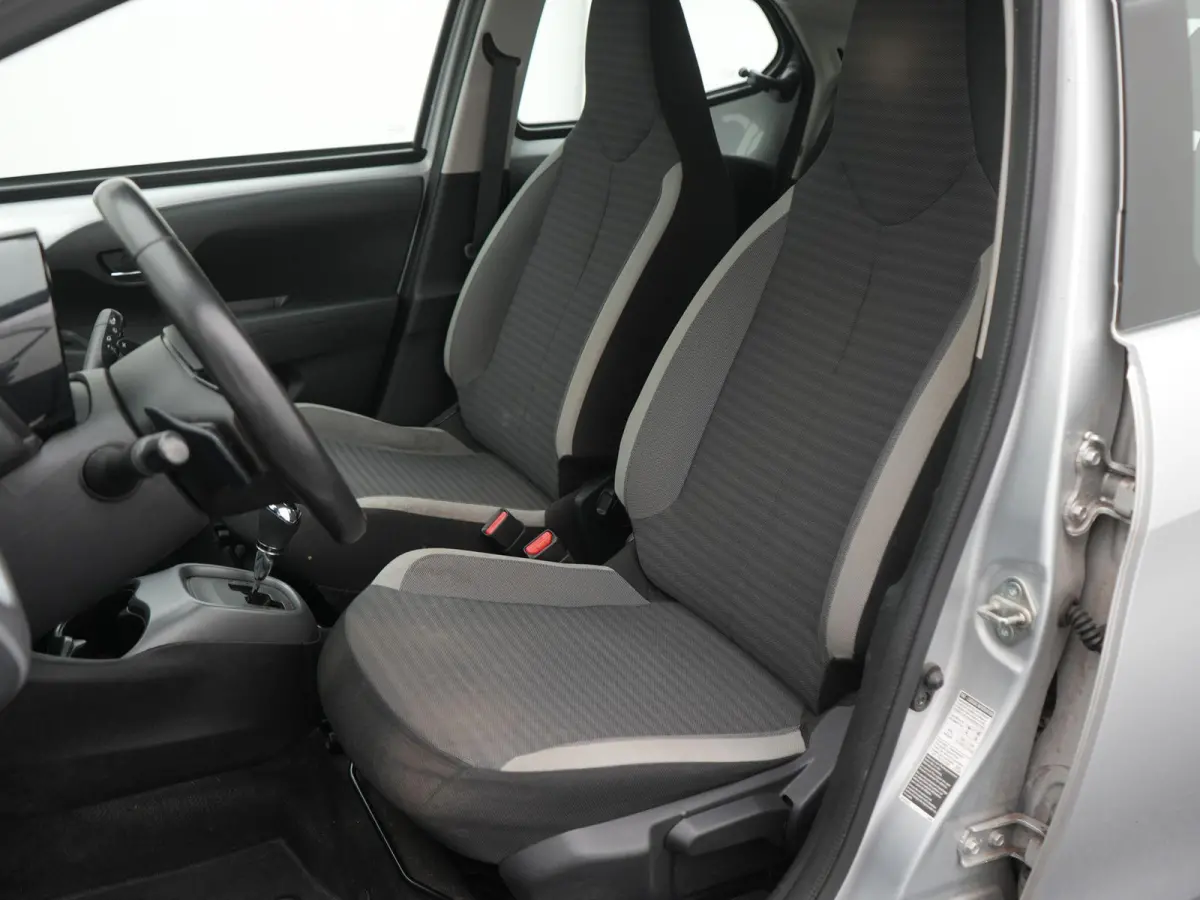 1.0 VVT-i x-cite AUTOMAAT | CAMERA | MIRROR LINK | CLIMATE CONTROL