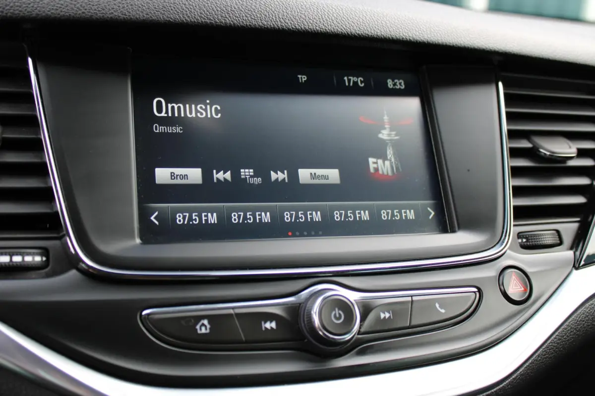 1.2 Design & Tech|Carplay|Camera|Climate|PDC|Cruise|